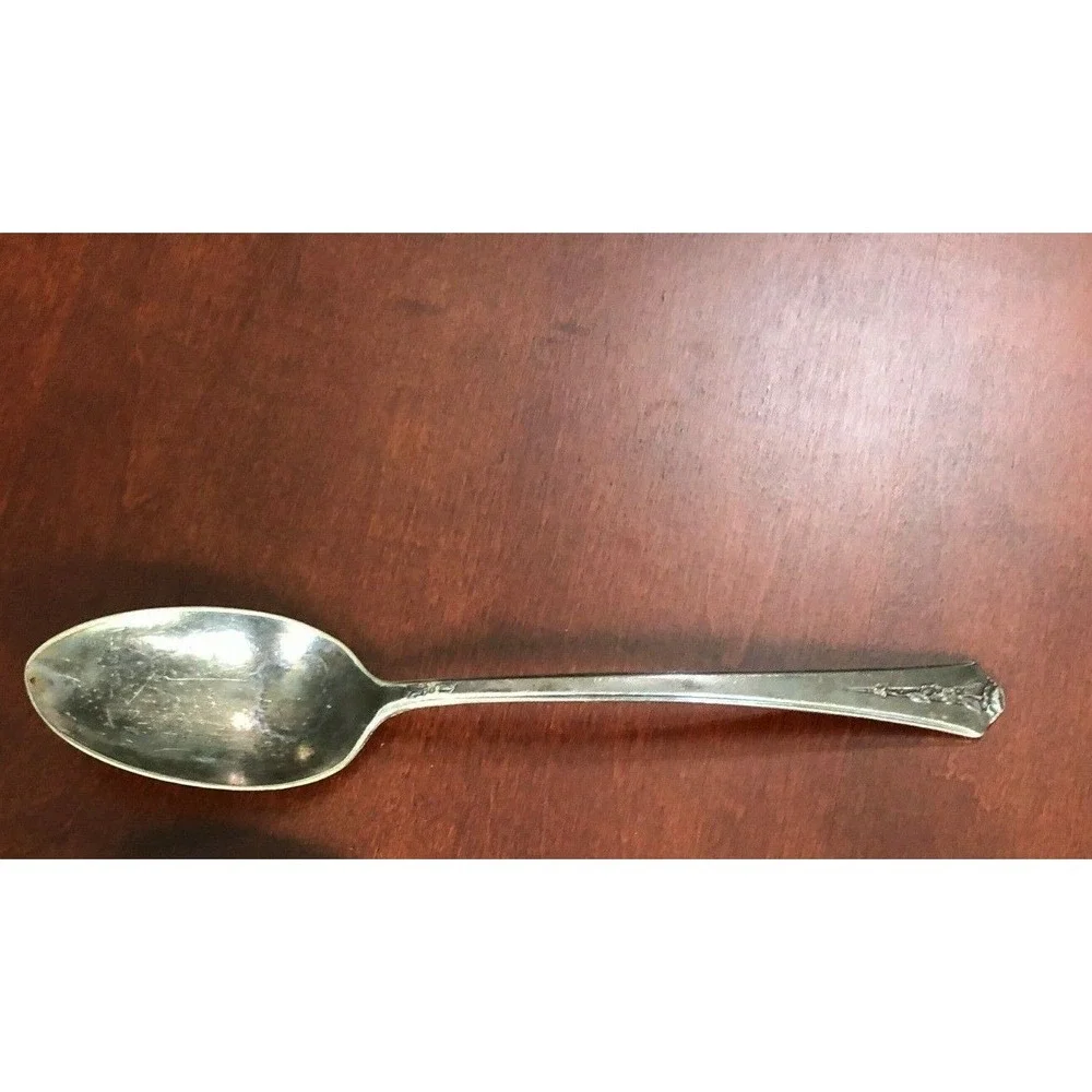 Holmes and Edwards inlaid silver plate serving spoon 